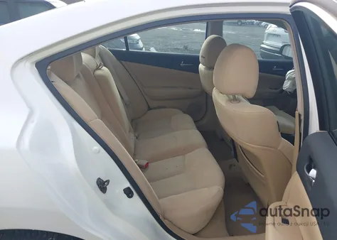 2009 Nissan Maxima 3.5 S from USA, damaged, VIN 1N4AA51E59C860468